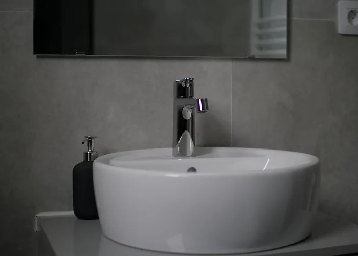 Velaris Downtown Retreat شقة *